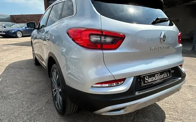 Used Renault Kadjar Version S 140 HP (102 kW) 2020 Grey SUV
