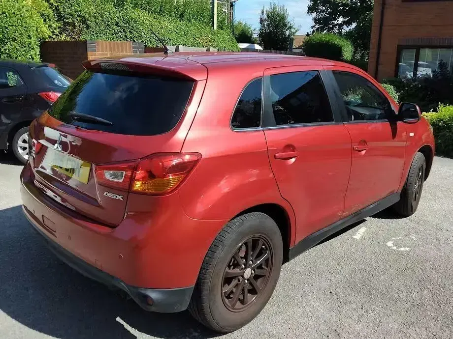 Used Mitsubishi ASX 117 HP (86 kW) 2015 Red SUV