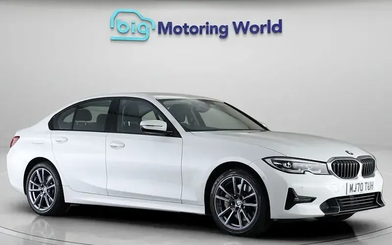 Used BMW 330e Sport Line 292 HP (214 kW) 2020 Sedan