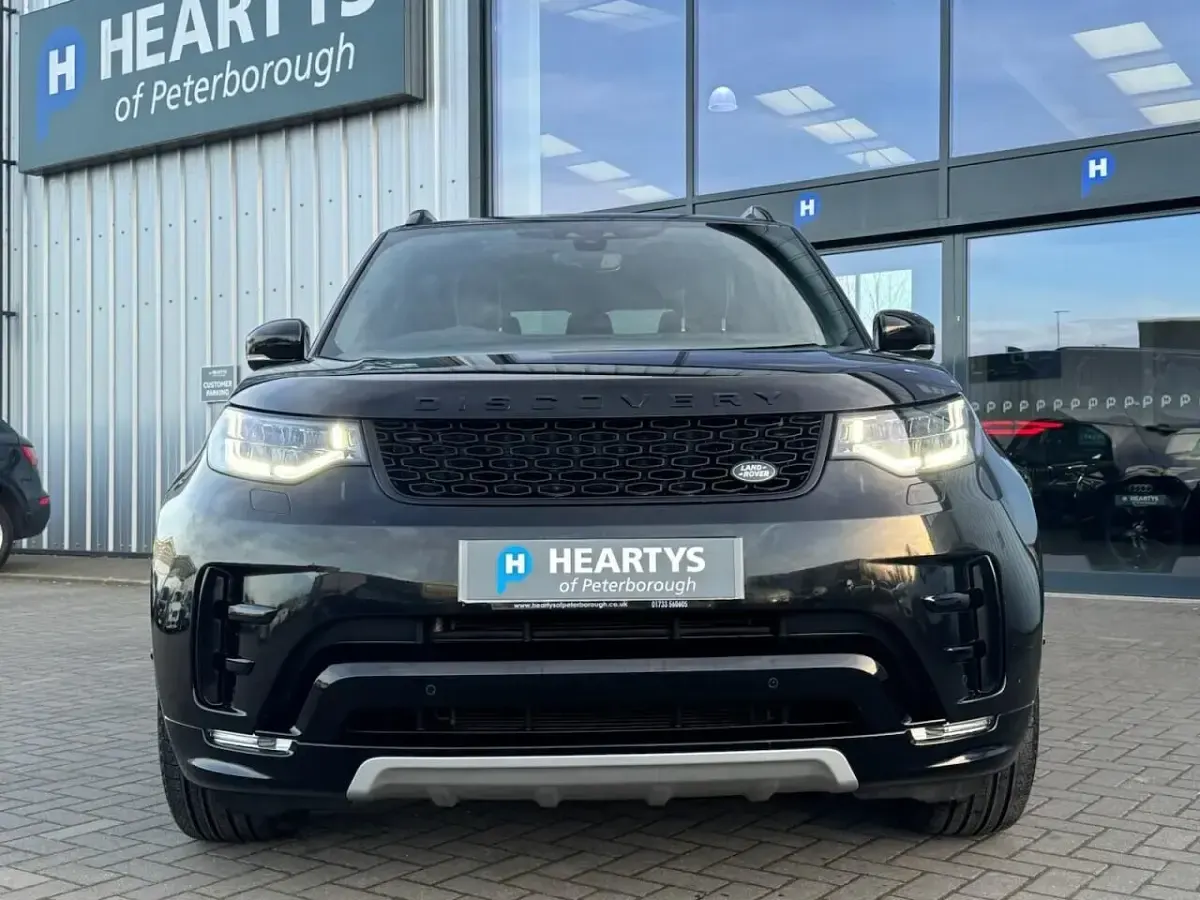 Used Land Rover Discovery 5 HSE 306 HP (225 kW) 2019 Black SUV
