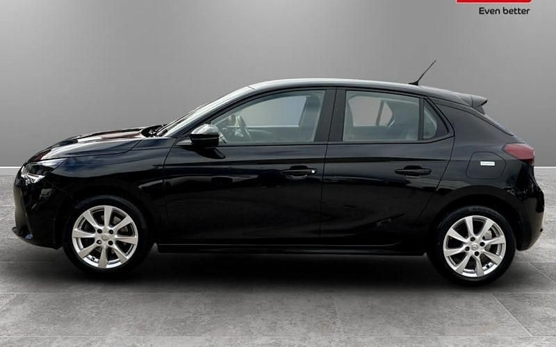 Used Vauxhall Corsa Design Edition 101 HP (74 kW) 2023 Hatchback