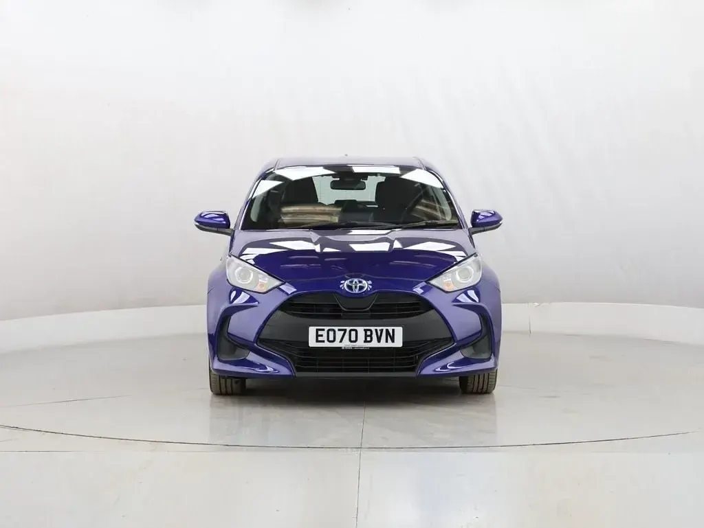 Second-hand Toyota Yaris Hybrid 116 CP (85 kW) 2020 Albastru Hatchback