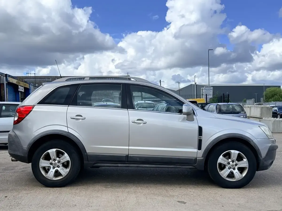 Used Vauxhall Antara 2009 Silver SUV