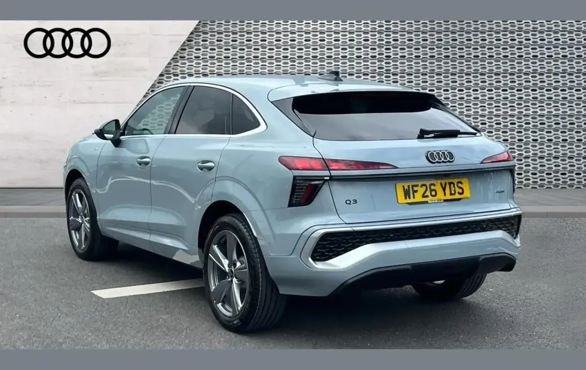 New Audi Q3 S-Line 200 HP (147 kW) 2026 Grey SUV