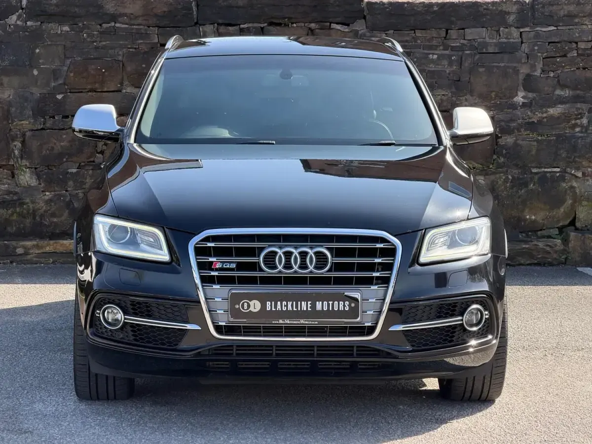 Used Audi SQ5 Comfort 313 HP (230 kW) 2015 Black SUV