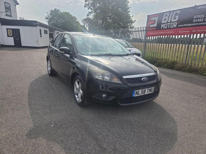 Black Used 2008 Ford Focus Zetec Hatchback | £2,499 (Fair price) - Image 1/4