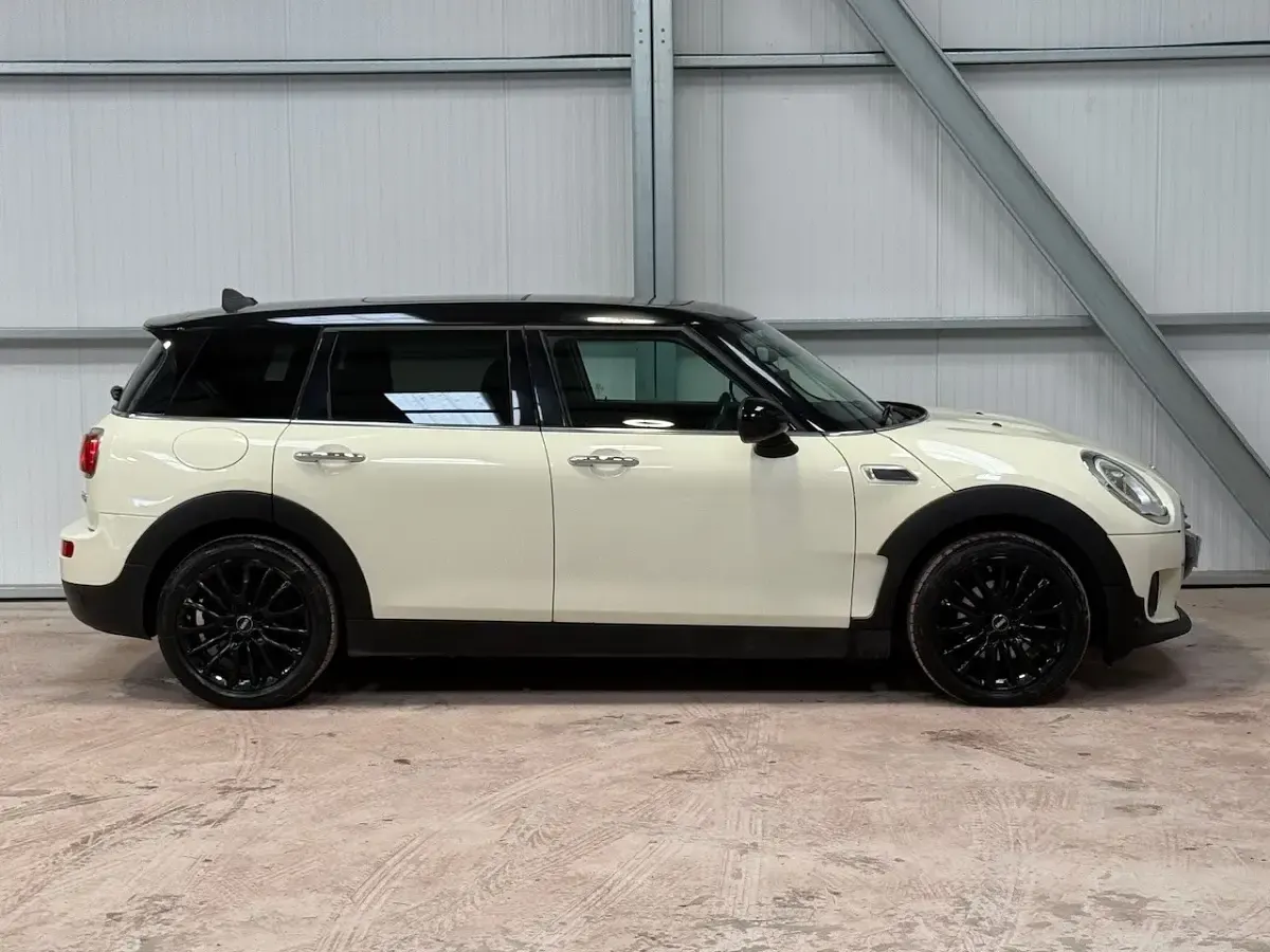 Usado Mini Cooper Clubman 136 CV (100 kW) 2016 Blanco Familiar