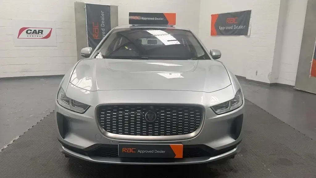Used Jaguar I-Pace SE 294 kW (400 HP) 2024 Silver SUV