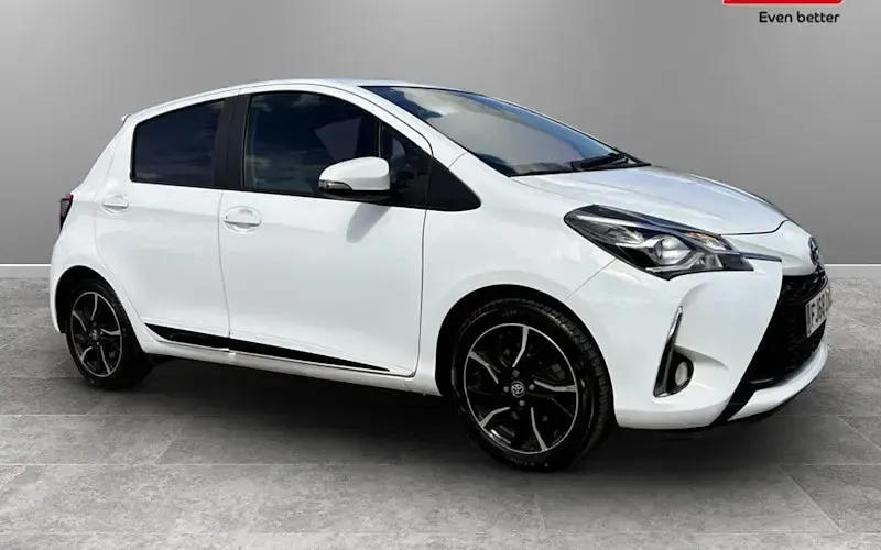 Used Toyota Yaris Design 111 HP (81 kW) 2018 Hatchback