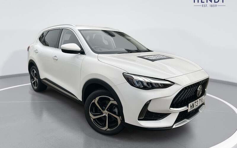 Used 2023 MG HS Trophy SUV | £16,999 (Fair price) - Image 1/4