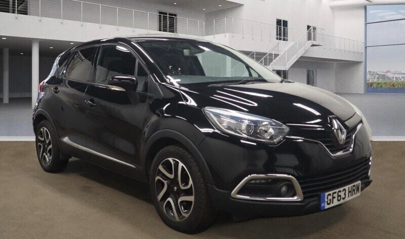 Black Used 2013 Renault Captur Dynamique SUV | £4,695 (Fair price) - Image 1/4