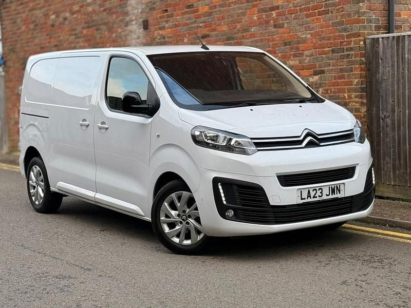 Used Citroën Dispatch 2023 White MPV