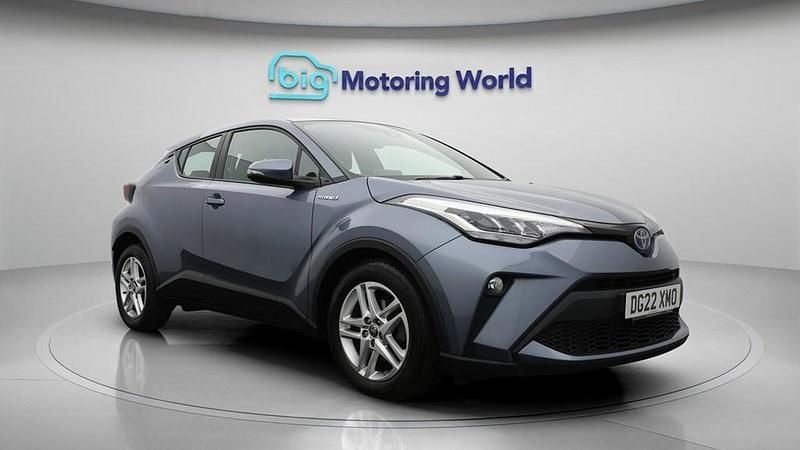 Used Toyota C-HR 122 HP (89 kW) 2022 Grey SUV