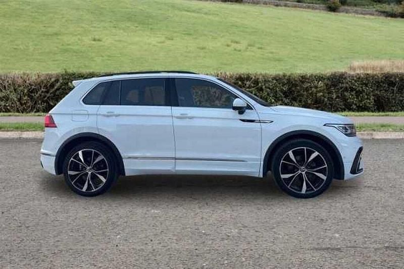 Used VW Tiguan R-line 150 HP (110 kW) 2023 White SUV