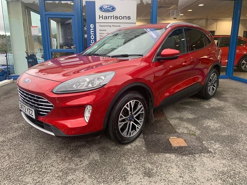 Used Ford Kuga Titanium 190 HP (139 kW) 2022 Red SUV