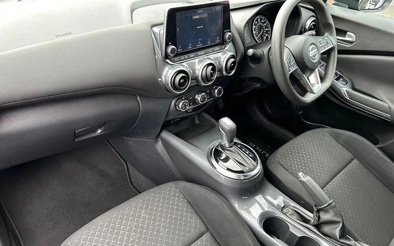 Used Nissan Juke Acenta 117 HP (86 kW) 2020 Black SUV