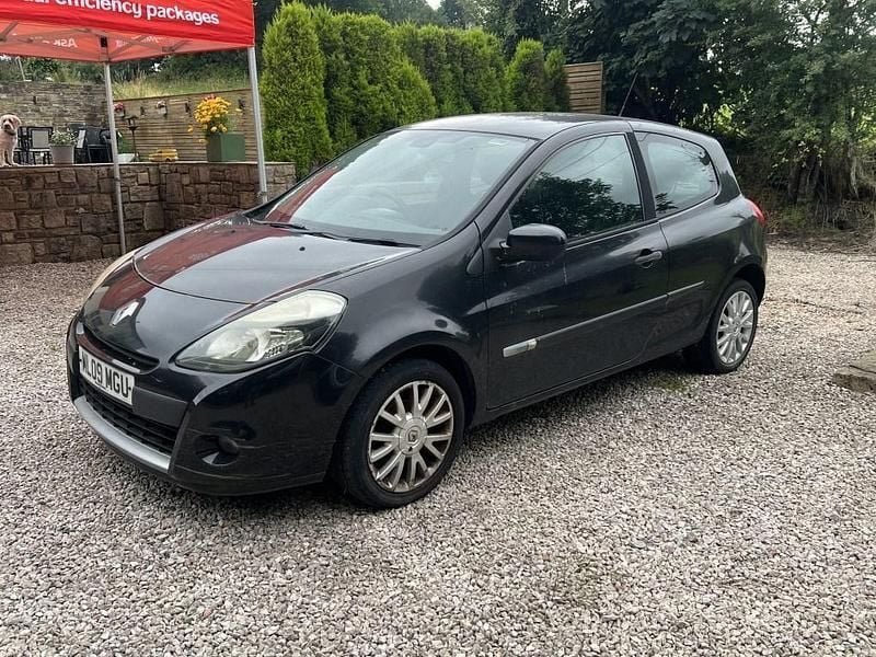 Black Used 2009 Renault Clio II Dynamique Hatchback | £495 (Super price) - Image 1/4