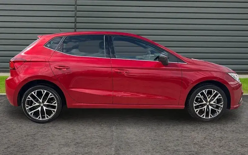 Used Seat Ibiza XCELLENCE 116 HP (85 kW) 2025 Red Hatchback