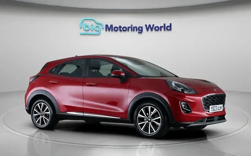 Used Ford Puma Titanium 125 HP (91 kW) 2023 Red SUV