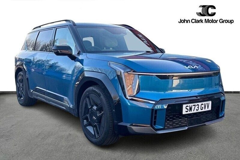 Used 2024 Kia EV9 2 SUV | £58,000 (Fair price) - Image 1/1