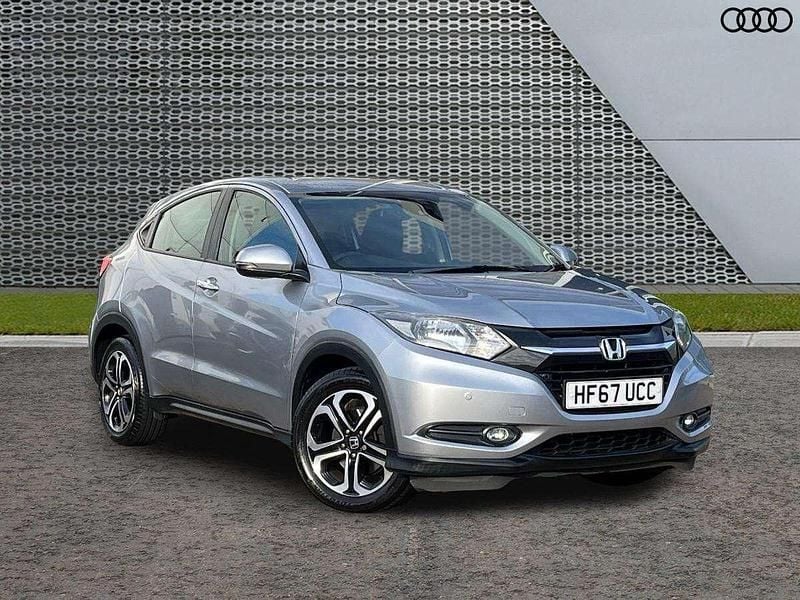 Silver Used 2017 Honda HR-V SE SUV | £12,749 (Fair price) - Image 1/4