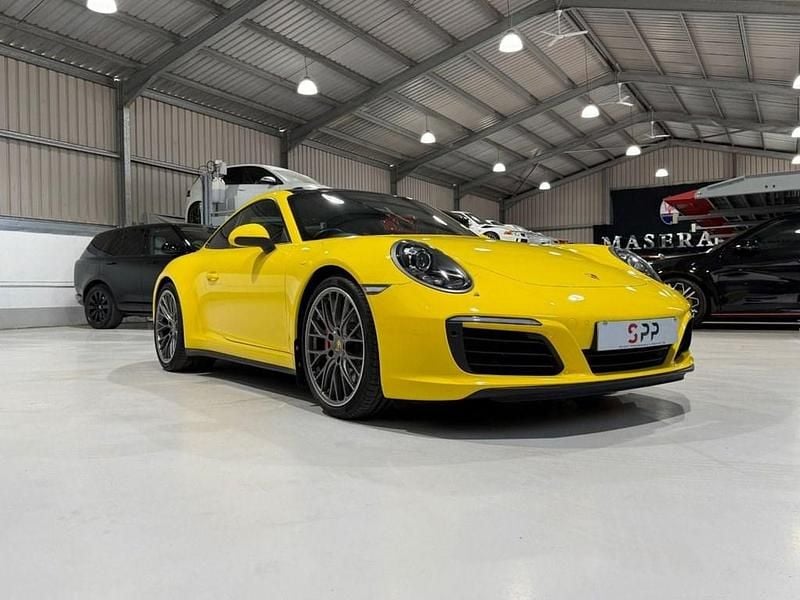 Begagnad Porsche 911 2016 Gul Sportkupé