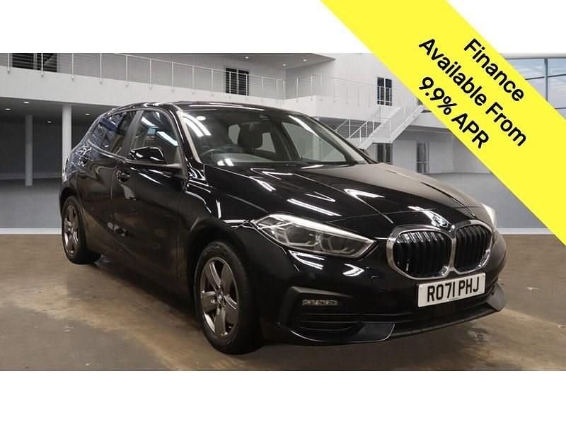 Jet black Used 2021 BMW 118 Comfort Edition Hatchback | £15,295 (Fair price) - Image 1/3