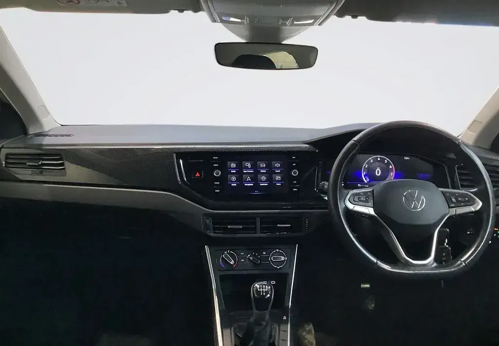Usado VW Polo S 95 HP (69 kW) 2023 Cinzento Citadino