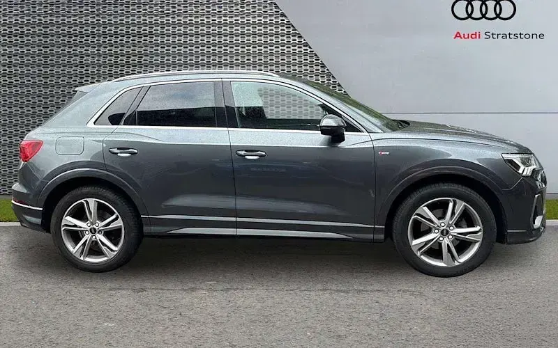 Used Audi Q3 S-Line 150 HP (110 kW) 2022 Grey SUV