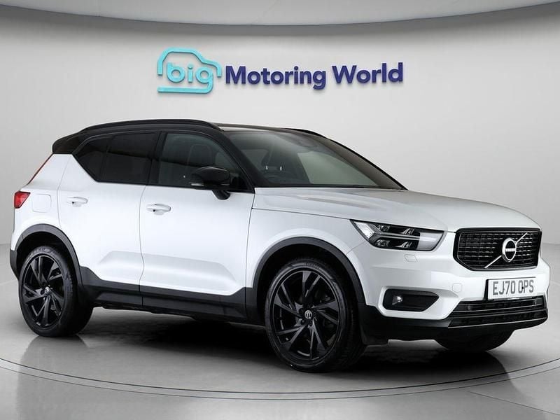 White Used 2020 Volvo XC40 R-Design Pro SUV | £20,500 (Good price) - Image 1/4