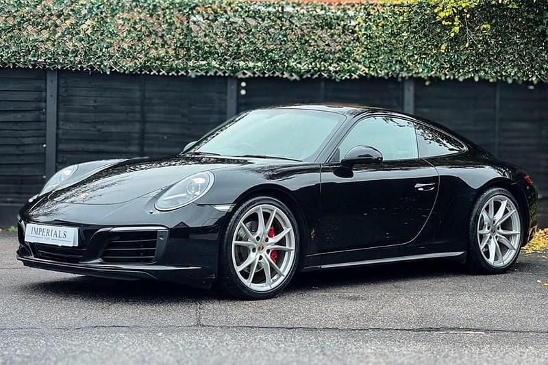 Used 2016 Porsche 911 Carrera 4 Coupe | £59,948 (Fair price) - Image 1/1