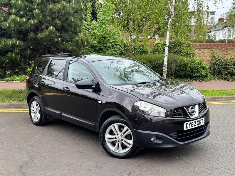 Used Nissan Qashqai +2 Acenta 117 HP (86 kW) 2012 Black SUV