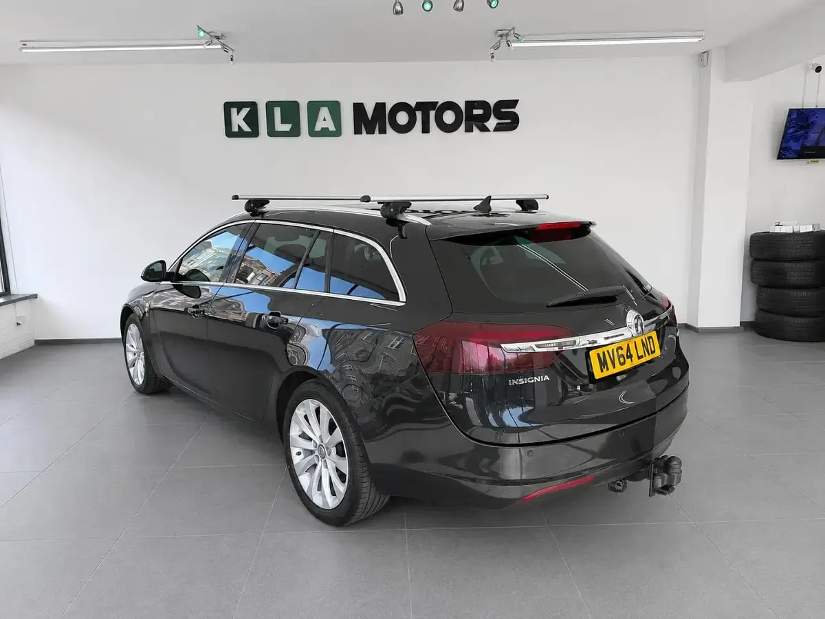 Used Vauxhall Insignia Elite 2014 Black Estate