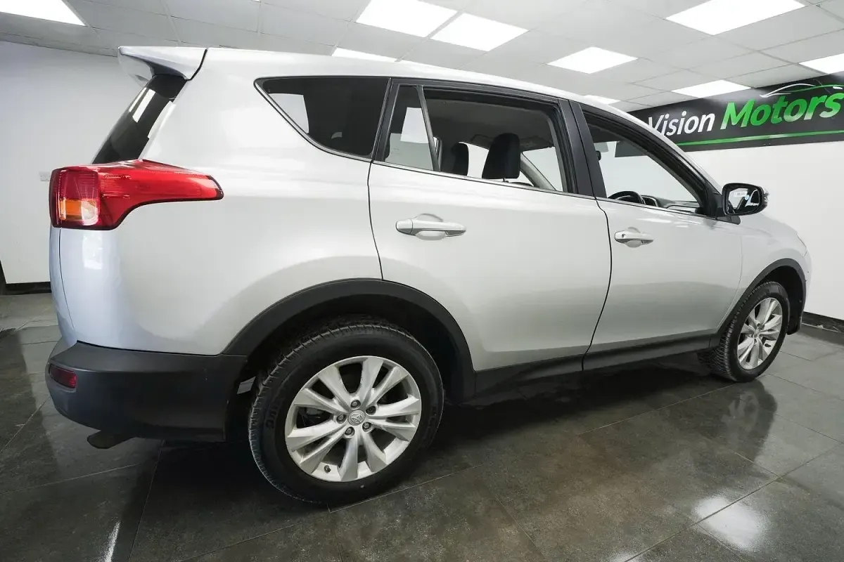 Used Toyota RAV4 150 HP (110 kW) 2013 Silver SUV