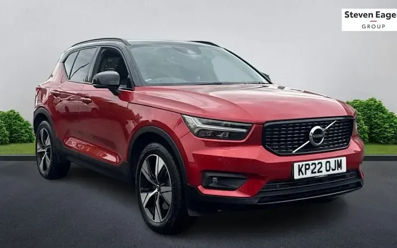 Usado Volvo XC40 R-Design 211 HP (155 kW) 2021 SUV