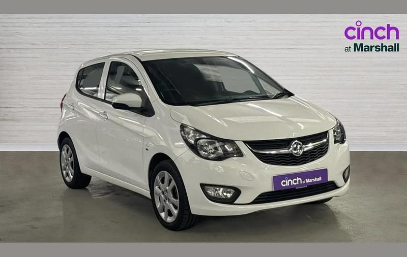 Used Vauxhall Viva 73 HP (53 kW) 2019 White Hatchback