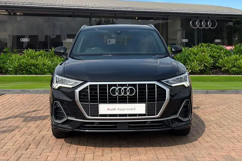 Used Audi Q3 S-Line 147 HP (108 kW) 2022 Black SUV