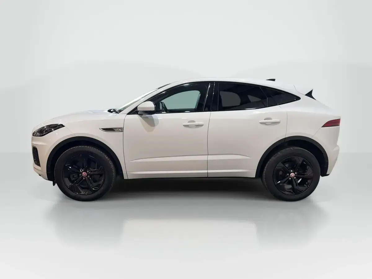Used Jaguar E-Pace R-Dynamic 204 HP (150 kW) 2021 White SUV