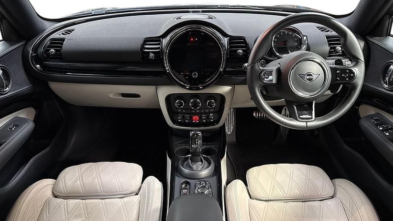 Used Mini John Cooper Works Clubman 306 HP (225 kW) 2022 Black Estate