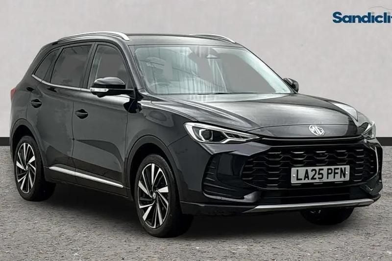 Used MG ZS Trophy 196 HP (144 kW) 2024 Metallic  black pearl SUV