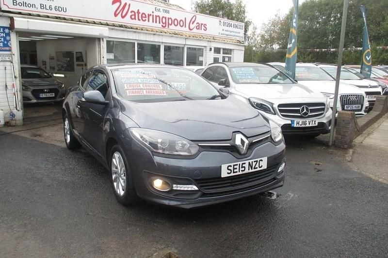 Used 2015 Renault Mégane III Dynamique Coupe | £4,795 (Fair price) - Image 1/1