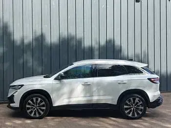Used Renault Austral Techno 200 HP (147 kW) 2025 White SUV