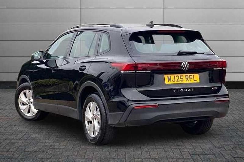 Used VW Tiguan 130 HP (95 kW) 2025 Grenadilla black SUV