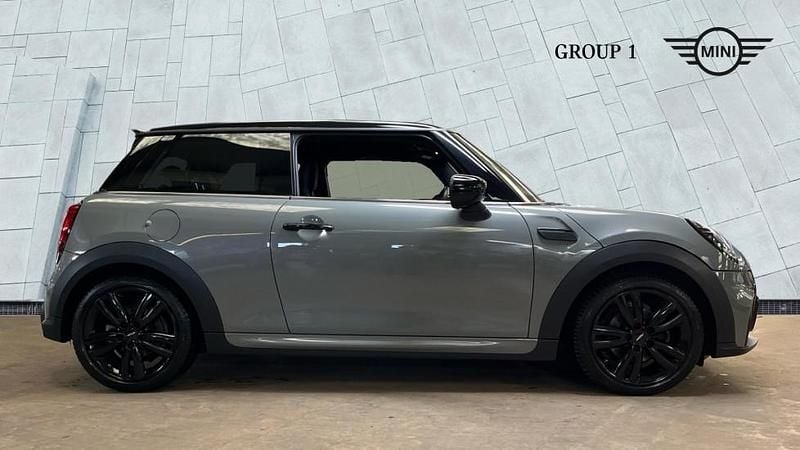 Used Mini Cooper Hatch 136 HP (100 kW) 2021 Grey Hatchback