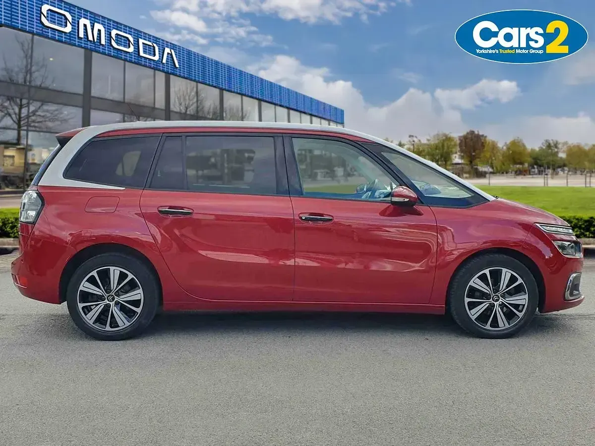 Used Citroën Grand C4 Picasso Flair 117 HP (86 kW) 2017 Red MPV