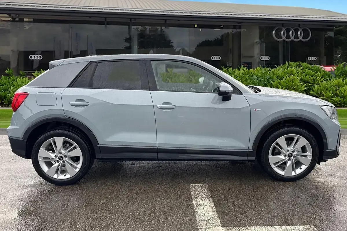 New Audi Q2 S-Line 147 HP (108 kW) 2026 Grey SUV