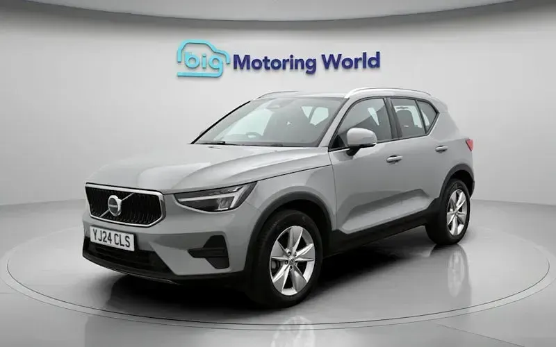 Used Volvo XC40 Core 163 HP (119 kW) 2026 SUV