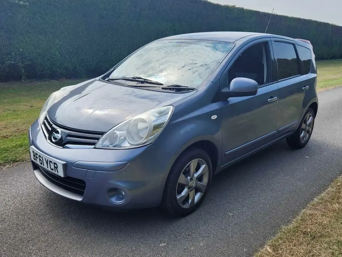 Used Nissan Note N-TEC 88 HP (64 kW) 2011 Grey MPV