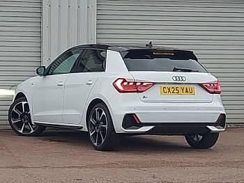 Used Audi A1 Black Edition 95 HP (69 kW) 2025 White SUV