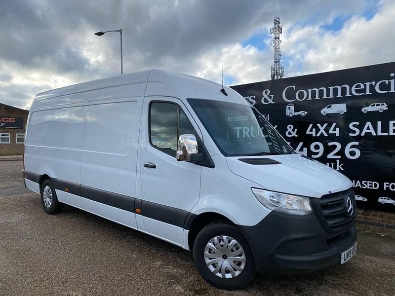 White Used 2019 Mercedes Sprinter Van | £10,950 (A bit pricey) - Image 1/4